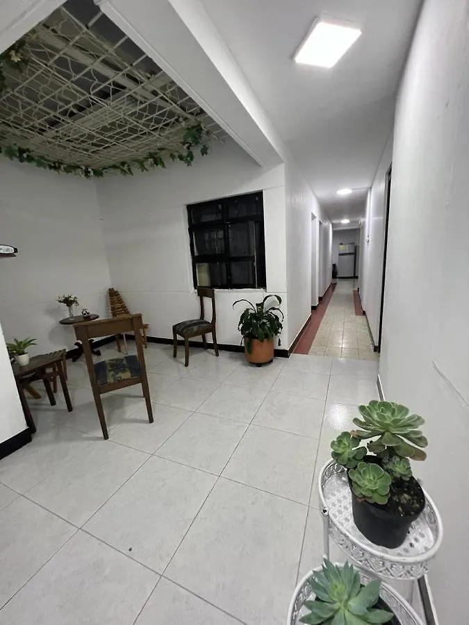 Hotel La Casa Del Tranvia Medellín 0*,