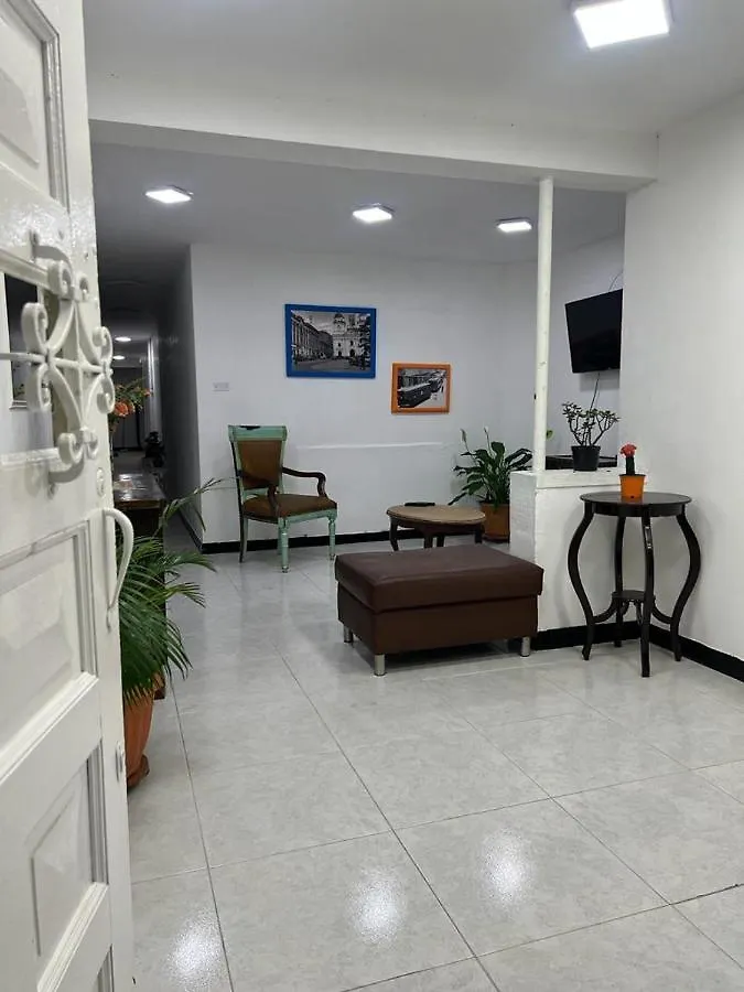 Hotel La Casa Del Tranvia Medellín Colombia