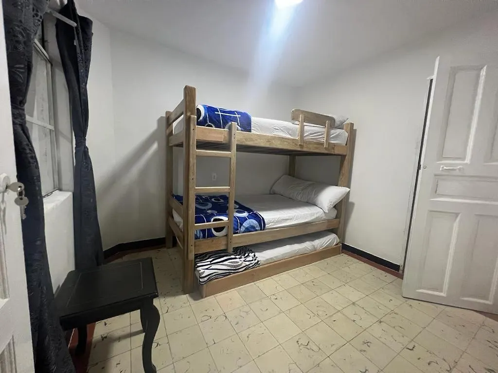 Affittacamere Hotel La Casa Del Tranvia Medellín