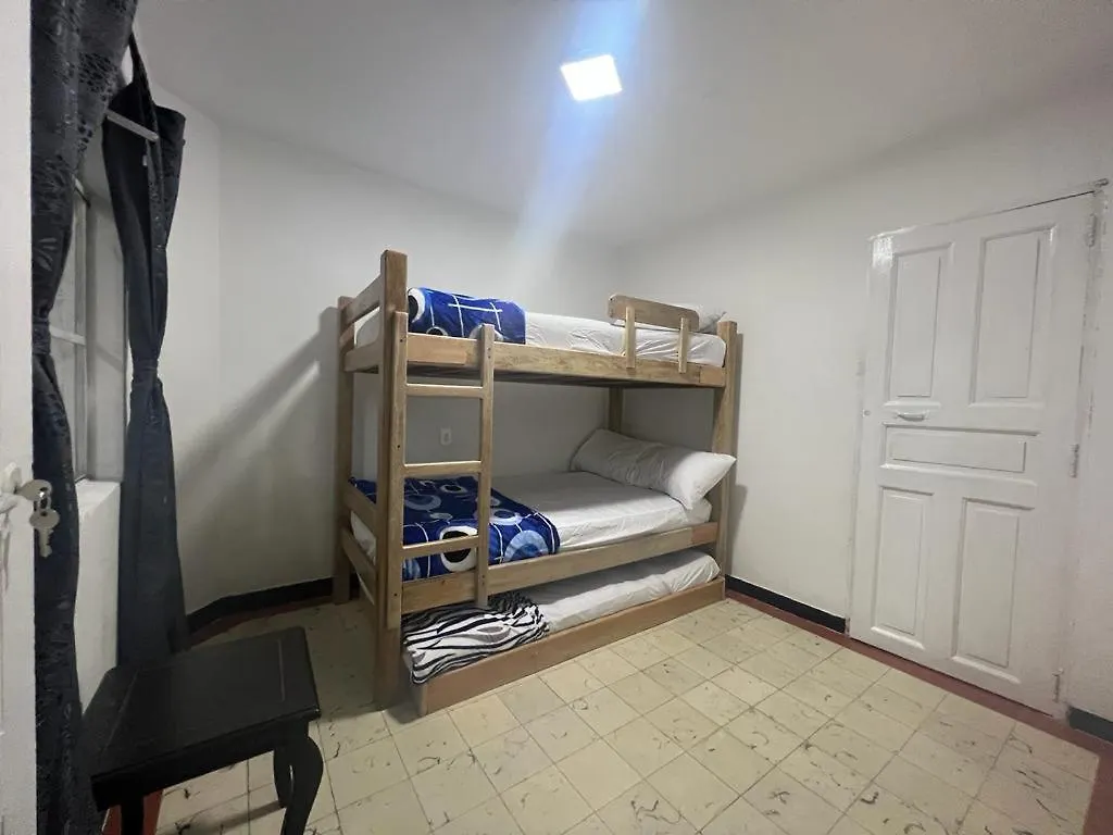 Affittacamere Hotel La Casa Del Tranvia Medellín